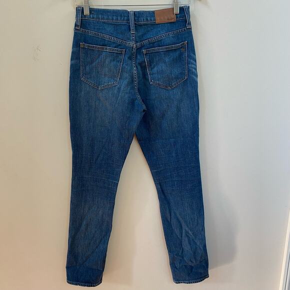 Madewell High Rise Slim Boyjean Size 25 Straight Leg Normcore Minimalist - Picture 3 of 7